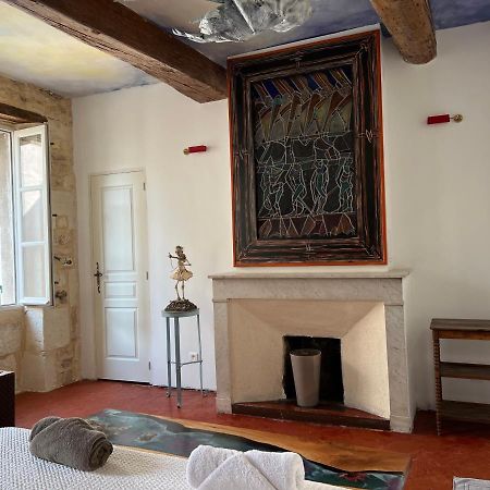 Le Regardeur Bed & Breakfast Saint-Rémy-de-Provence Dış mekan fotoğraf