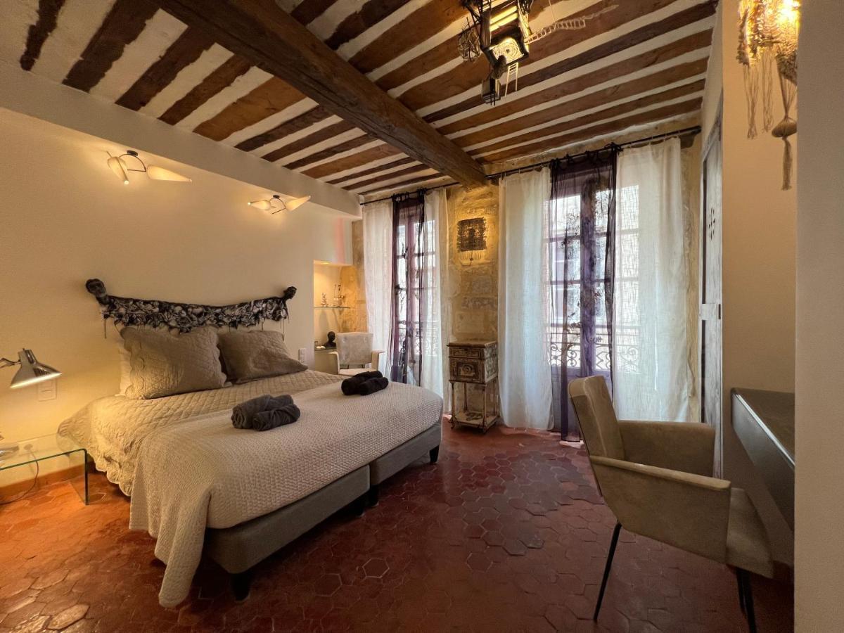 Le Regardeur Bed & Breakfast Saint-Rémy-de-Provence Dış mekan fotoğraf